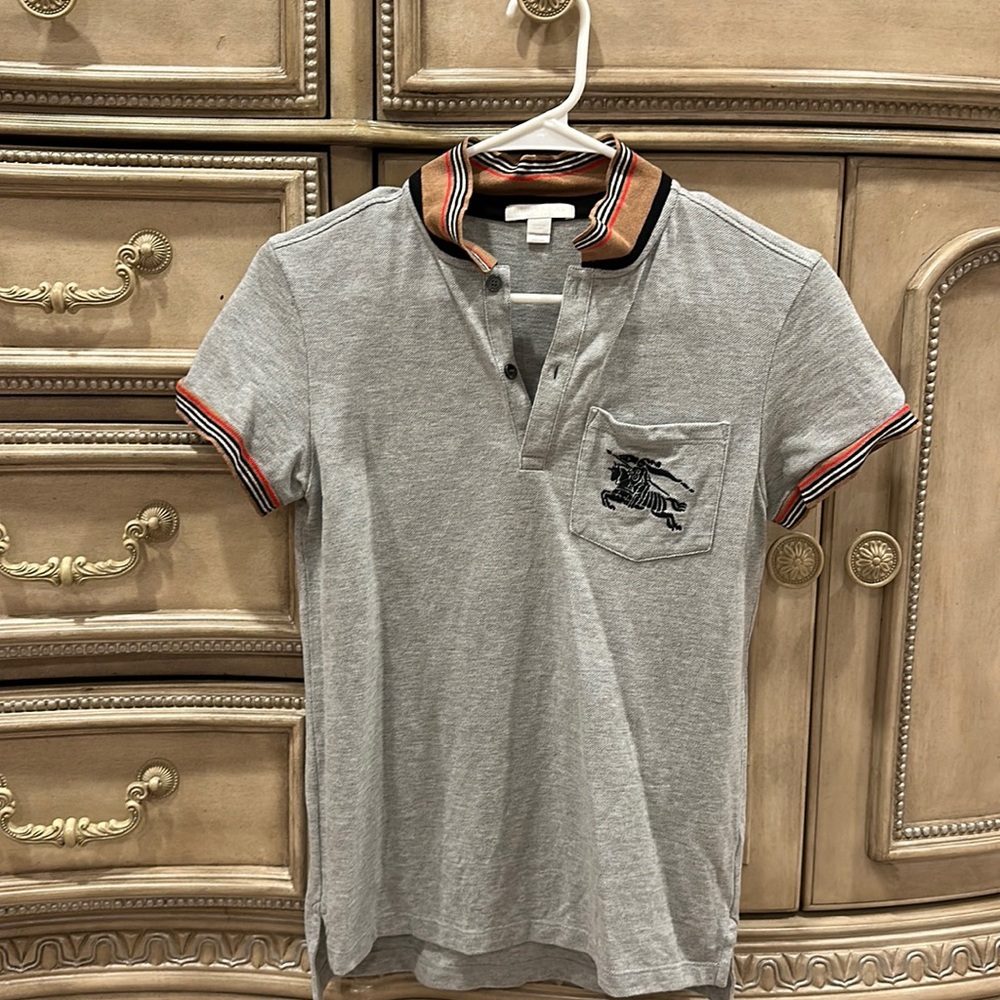 Burberry polo